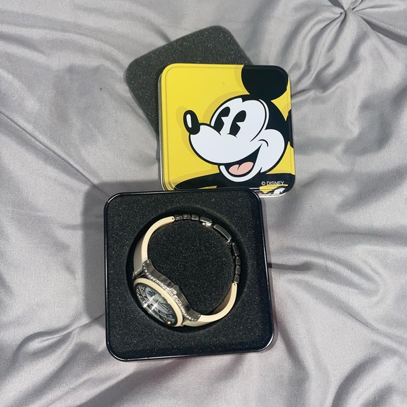 Disney Wrist Watch - Mickey Mouse Wish - White - Picture 5 of 6